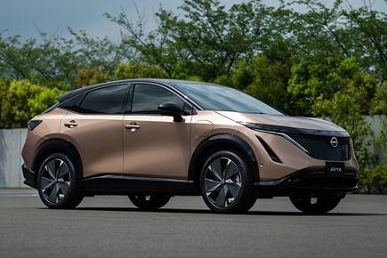 日产要求经销商暂停接受Ariya电动汽车订单