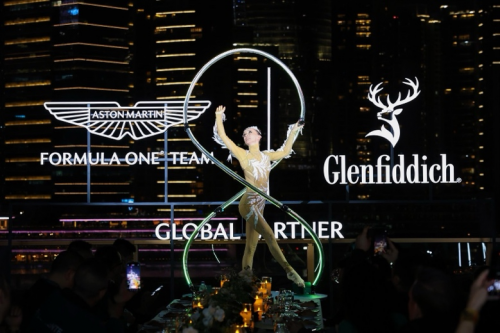 格兰菲迪携手阿斯顿·马丁一级方程式®车队共话传承与创新 格兰菲迪携手阿斯顿·马丁一级方程式®车队共话传承与创新