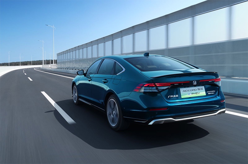 颜值高调实力更强 试驾第十一代雅阁混动版