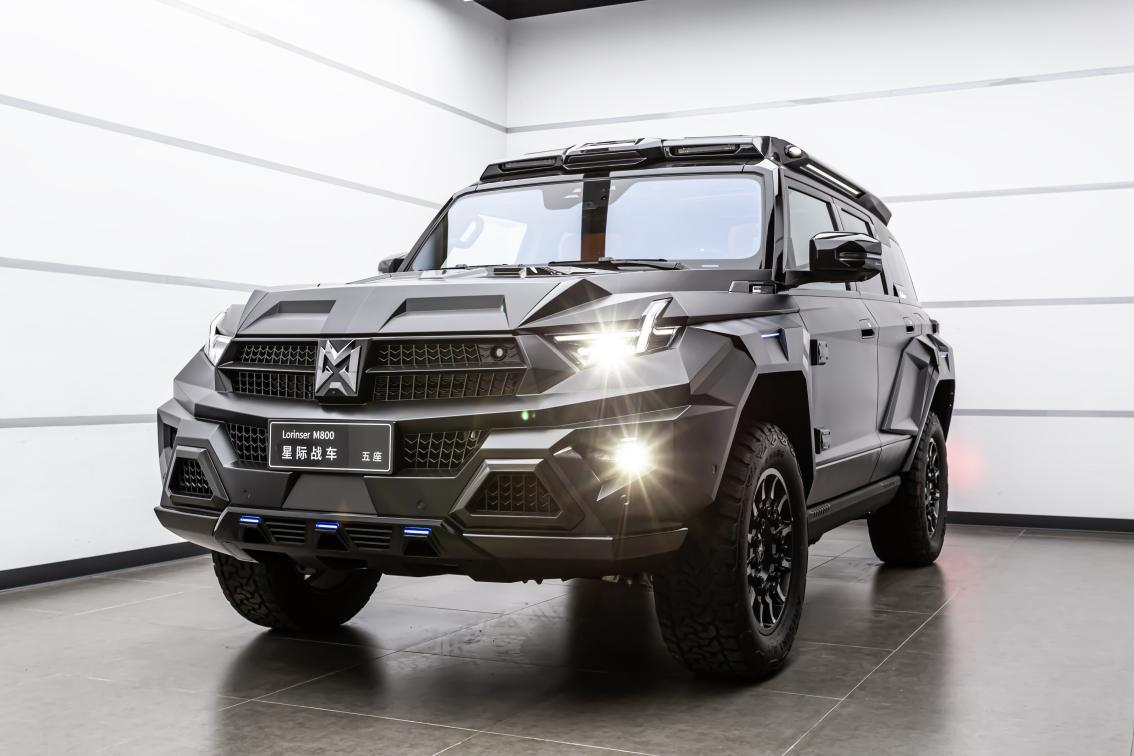 炸裂！罗伦士 M800 星际战车现身广州车展，究竟隐藏什么星际秘密？