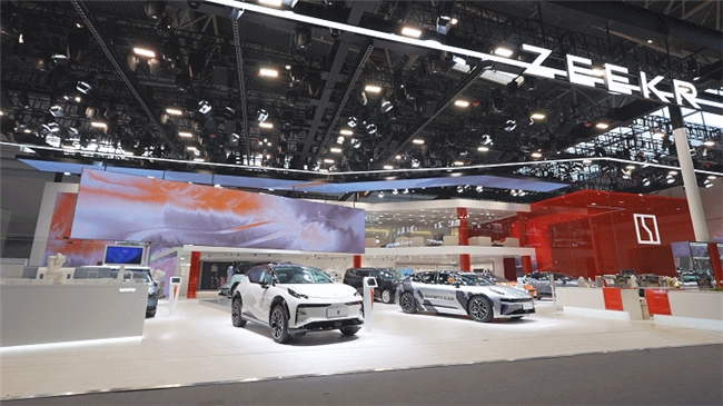 车展科技观：数字内容平台OUTPUT用“艺术+科技”玩转京深车展