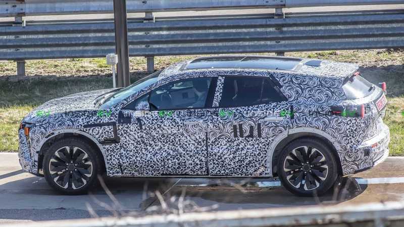 有望年底亮相 雪佛兰Blazer纯电版谍照曝光