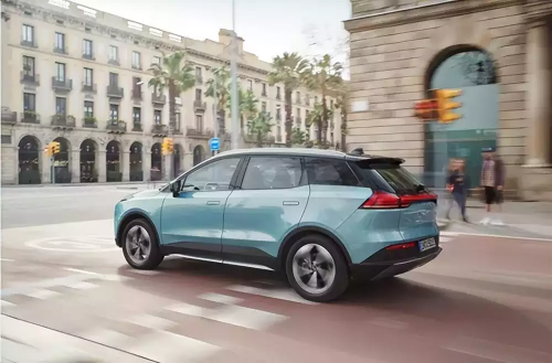 国产车企共同瞄向泰国市场！爱驰汽车率先传来惊喜捷报