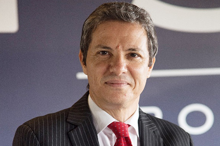 麦柯然被调回PSA集团 罗思博任神龙汽车总经理