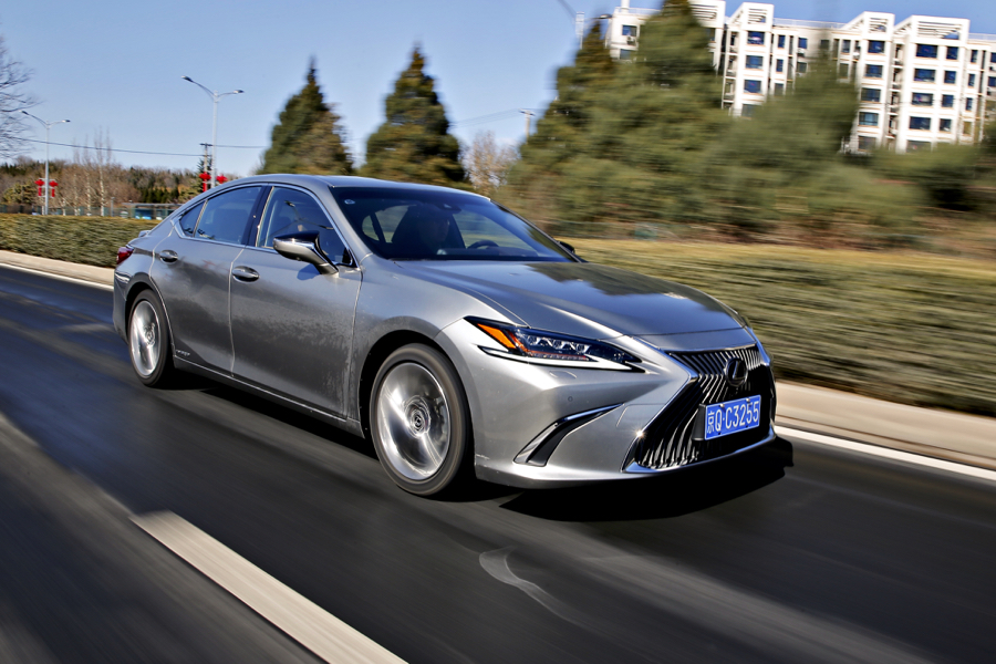 混动技术标杆 测试雷克萨斯ES300h行政版