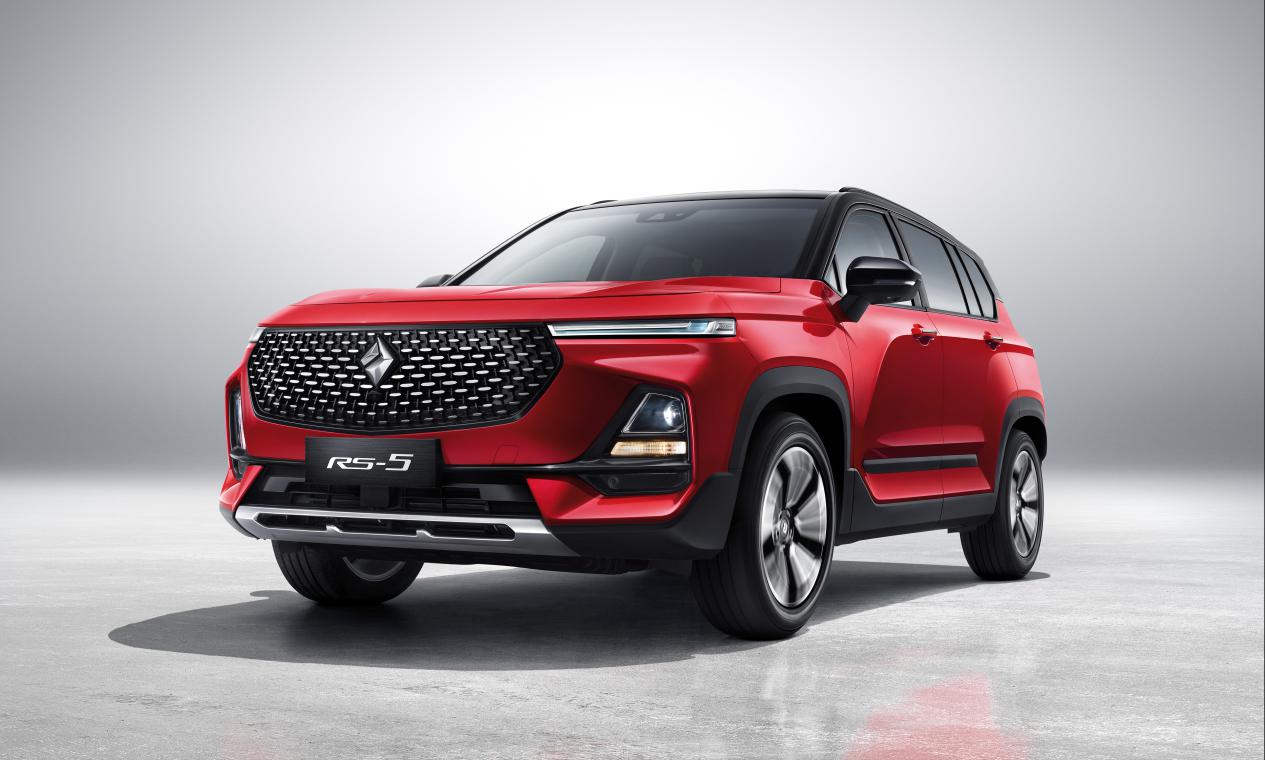 科技引领发展，上汽通用五菱获评双奖