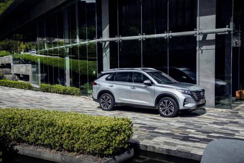 10-15万元SUV谁在行，传祺双雄一网打尽！