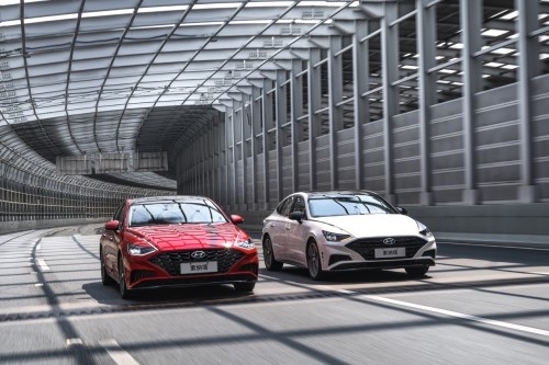 从第十代索纳塔看自动驾驶技术：从厚积薄发到“变轨超车”