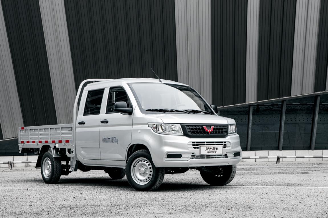汽车下乡专供版专业运货实力派五菱荣光新卡2.6t加长版货车来了
