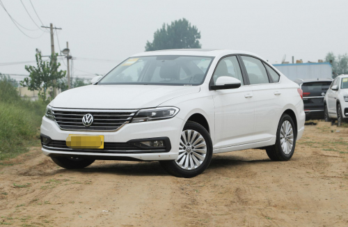 看似“双胞胎”的大众宝来和上汽大众朗逸哪个好