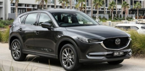 年轻人的第一辆SUV怎么选？马自达CX5对比丰田RAV4荣放，它将成首选