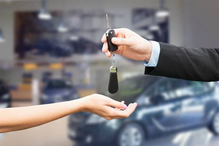 汽车直销难挡4S店乱收费 上牌服务高达3000元