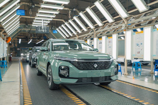 新宝骏Valli（向往）下线 狂想家改装车亮相